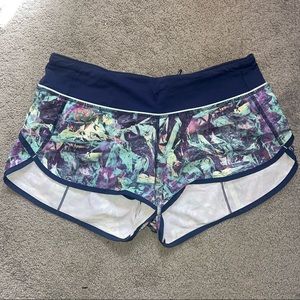 LULULEMON speed up run short